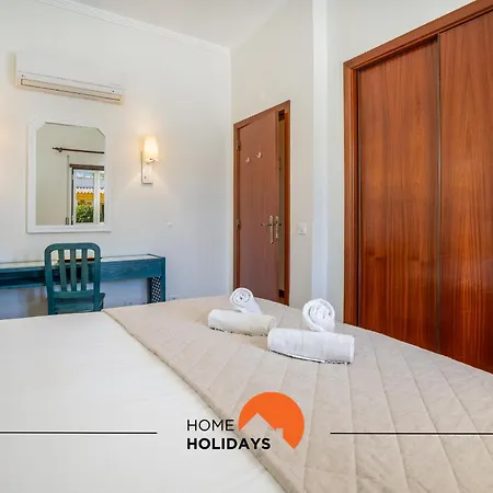 #225 Fraccao G By Holidays Apartment *